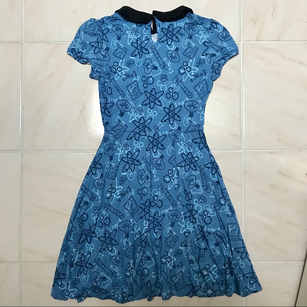 Dexter’s Lab Science Dress - Picture 3 of 4